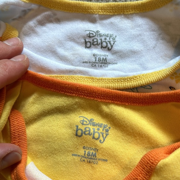 Pair of Disney Lion King baby jumpers 18 months - Picture 5 of 5